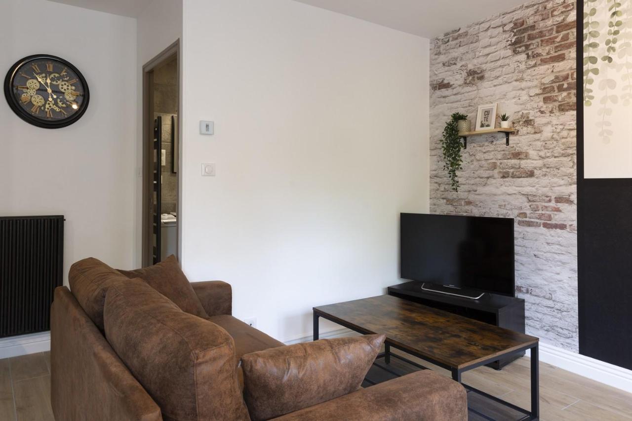 Apartamento La Clairiere ~ Parking ~ Arrivee Autonome Bourges Exterior foto