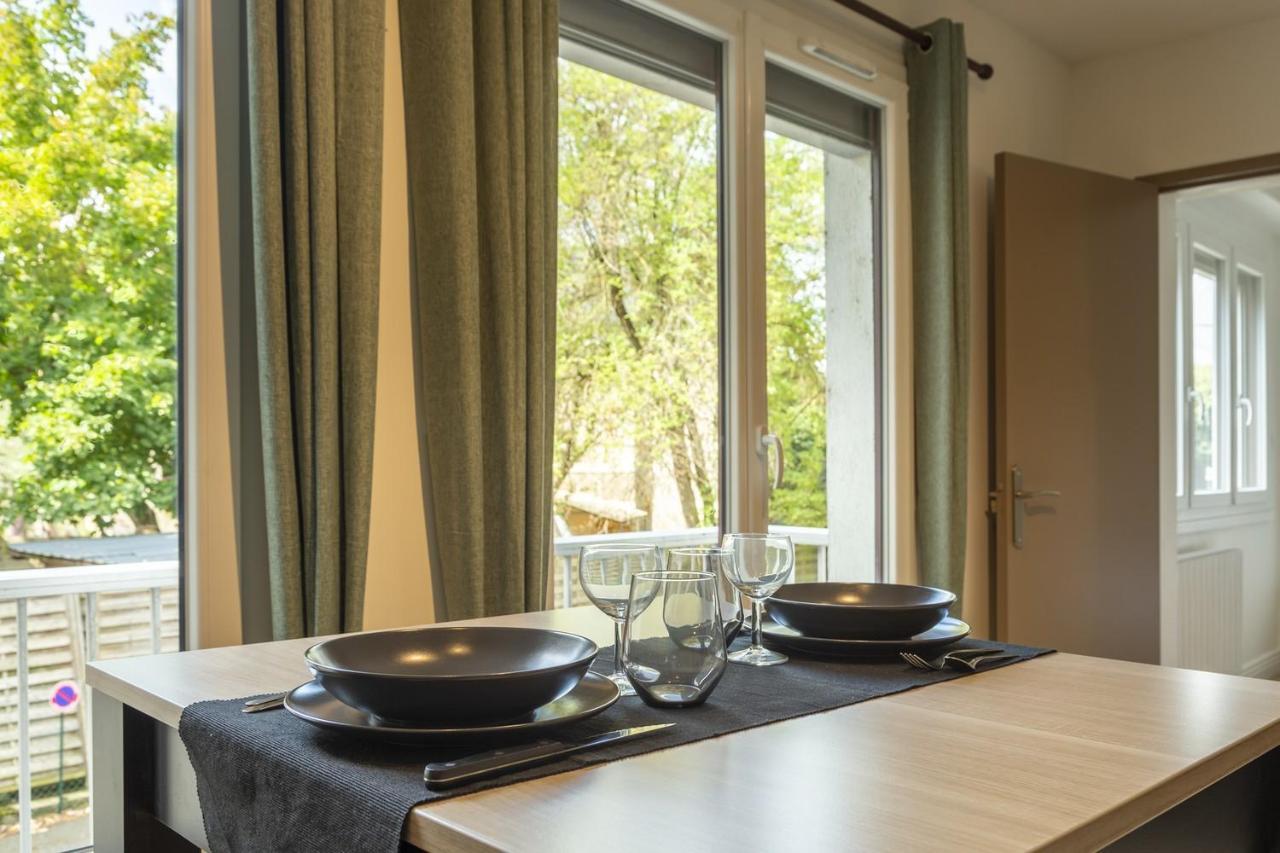 Apartamento La Clairiere ~ Parking ~ Arrivee Autonome Bourges Exterior foto